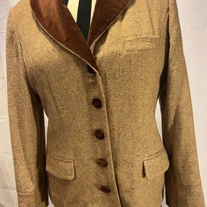 Classic tweed jacket. Exquisite detailing. Perfect condition.